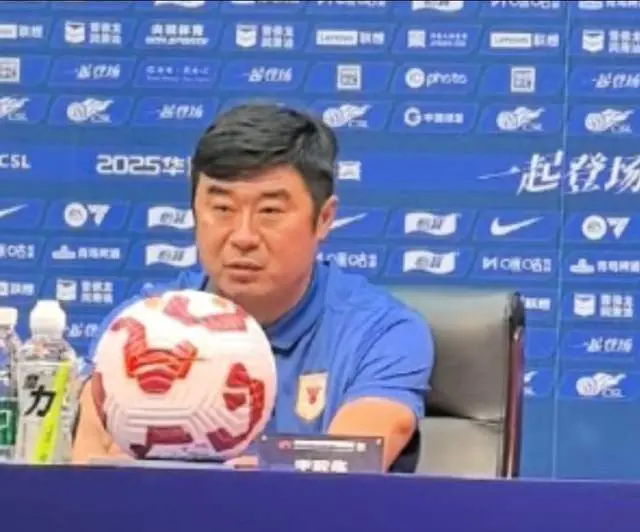韩鹏, 带领武汉三