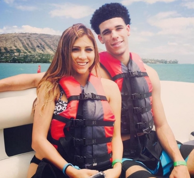 om, 视野之前就, 丹尼斯