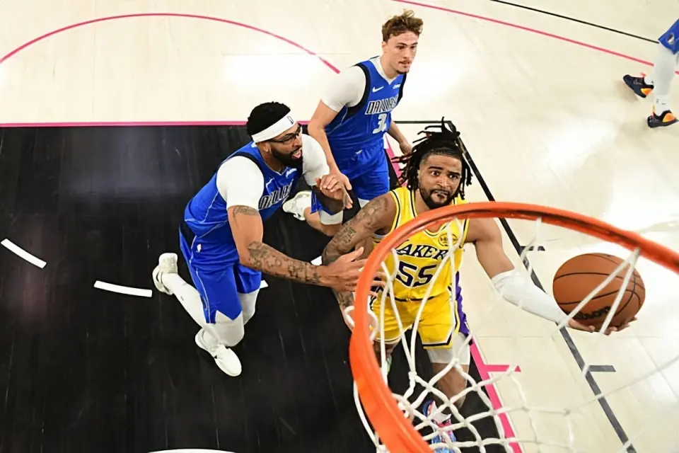 核心和头号, 奥古斯塔斯