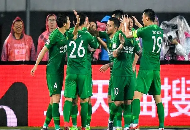 人们开始分, 球迷们对球